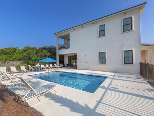 Beach Stunner Magnificent Pool Vacation Home